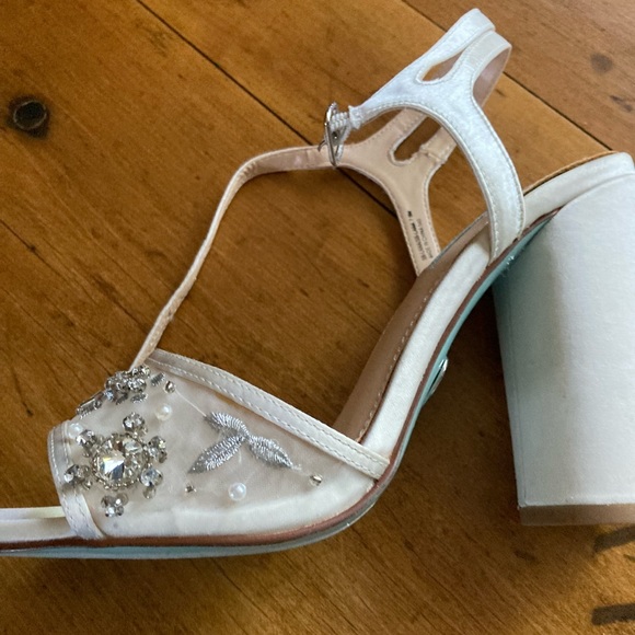 Betsey Johnson Satin Shoes - Picture 14 of 14